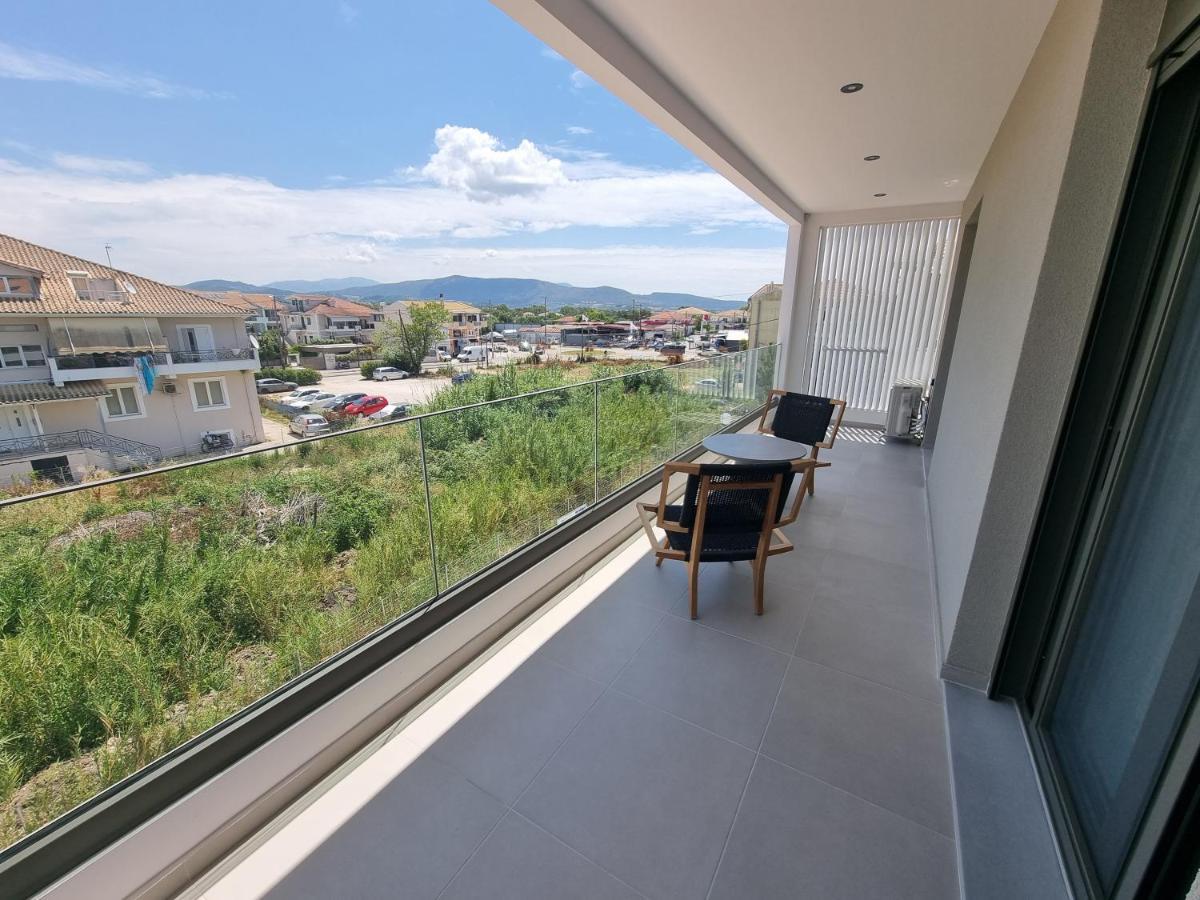 Achillion Suites Lefkáda Esterno foto