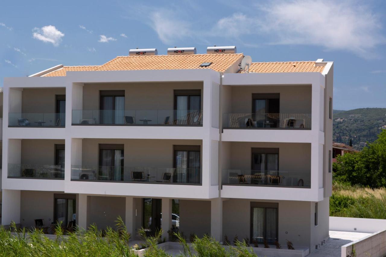 Achillion Suites Lefkáda Esterno foto